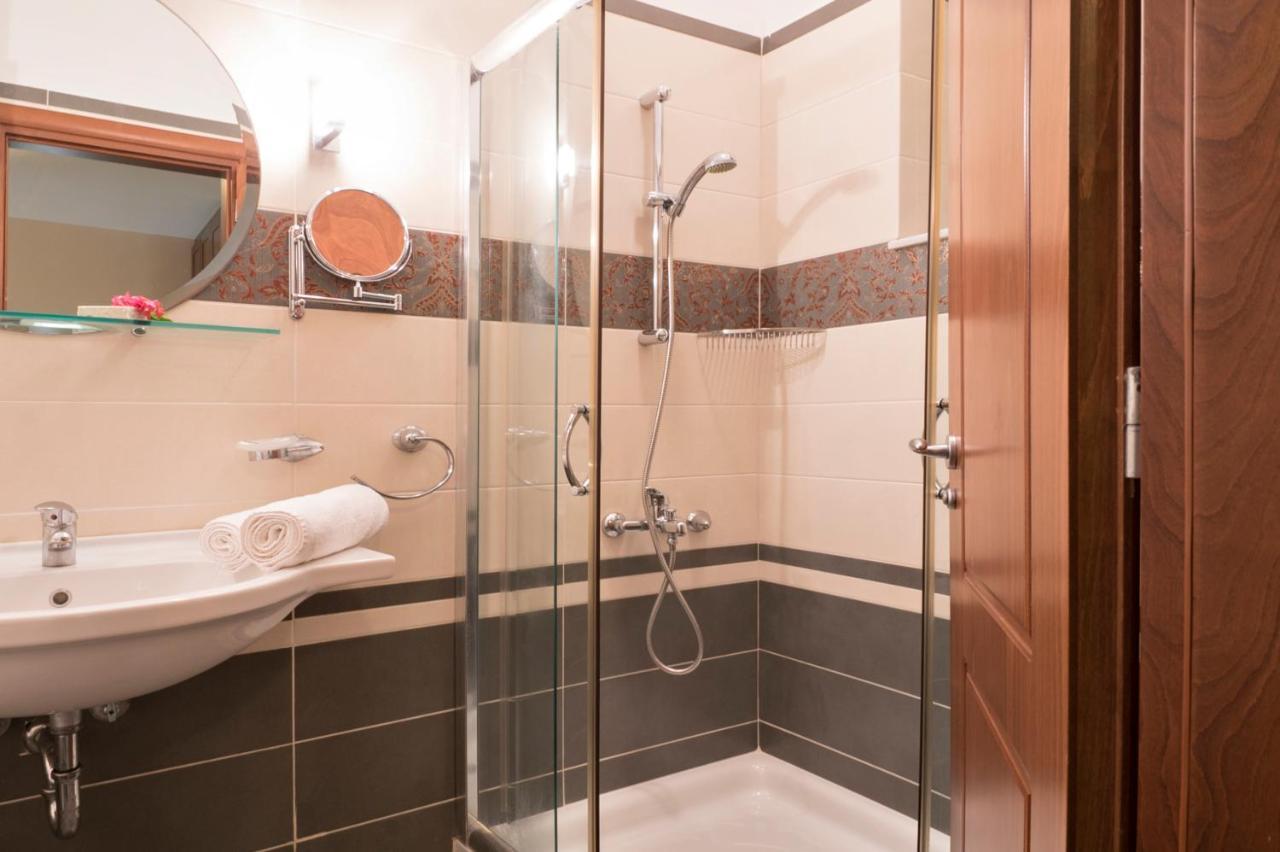 Flamingos Hotel apartamentowy